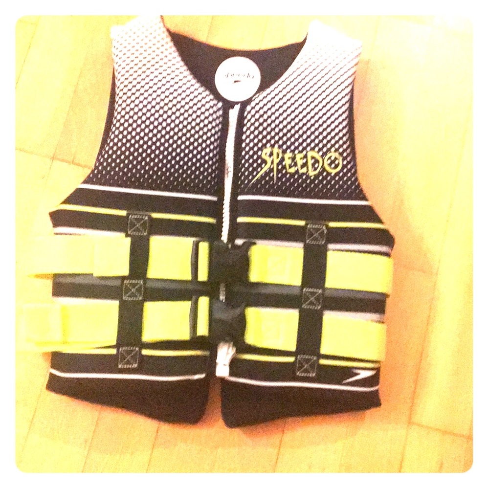 Life jacket     speedo